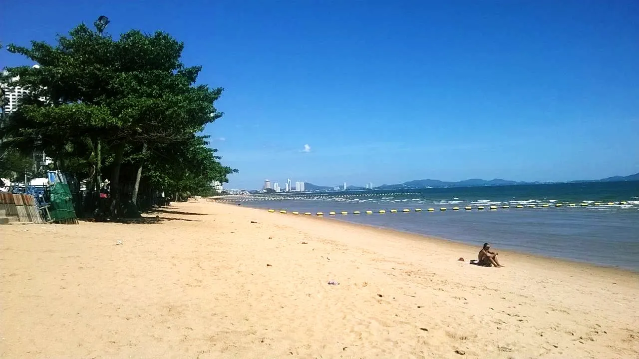 Jomtien_Beach_Pattaya